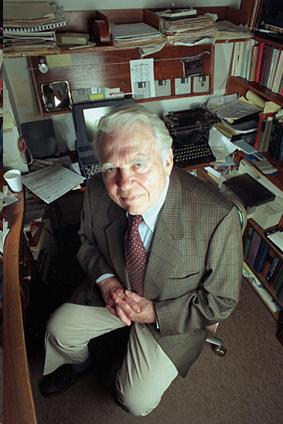 Andy Rooney pictured in his 60 Minutes Office